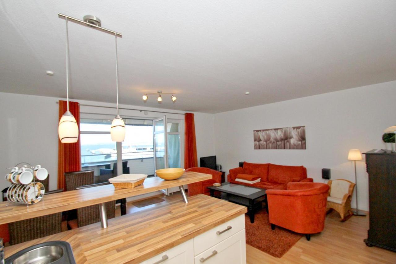 Hafennahe Ferienwohnung Mit Balkon Und Meerblick - Hafenhaeuser Wiek Wohnung 14 วีคเอาฟ์รือเกน ภายนอก รูปภาพ